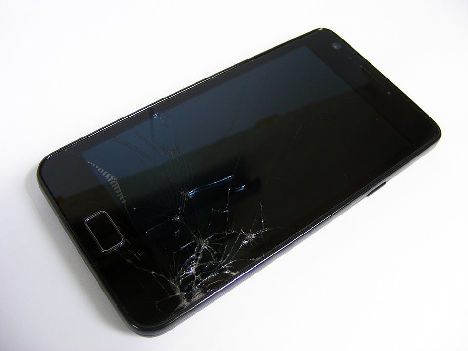 Unigarant schrapt schade smartphone uit dekking