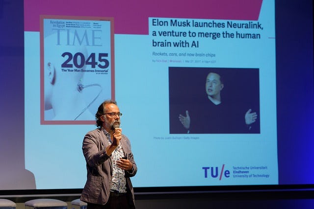 Steinbuch: 'Alles wordt een robot en de mens misschien zelfs onsterfelijk'