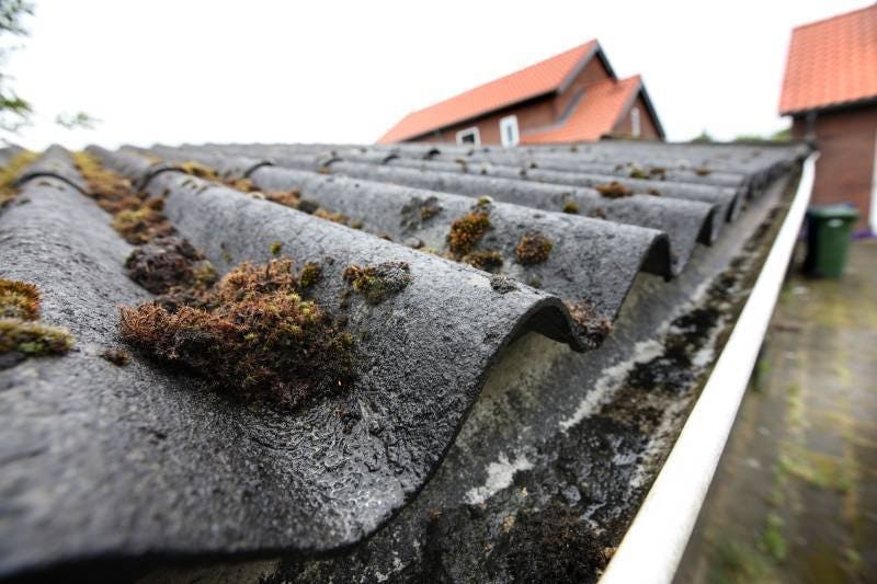 'In 2024 asbest uit daken is haalbaar'