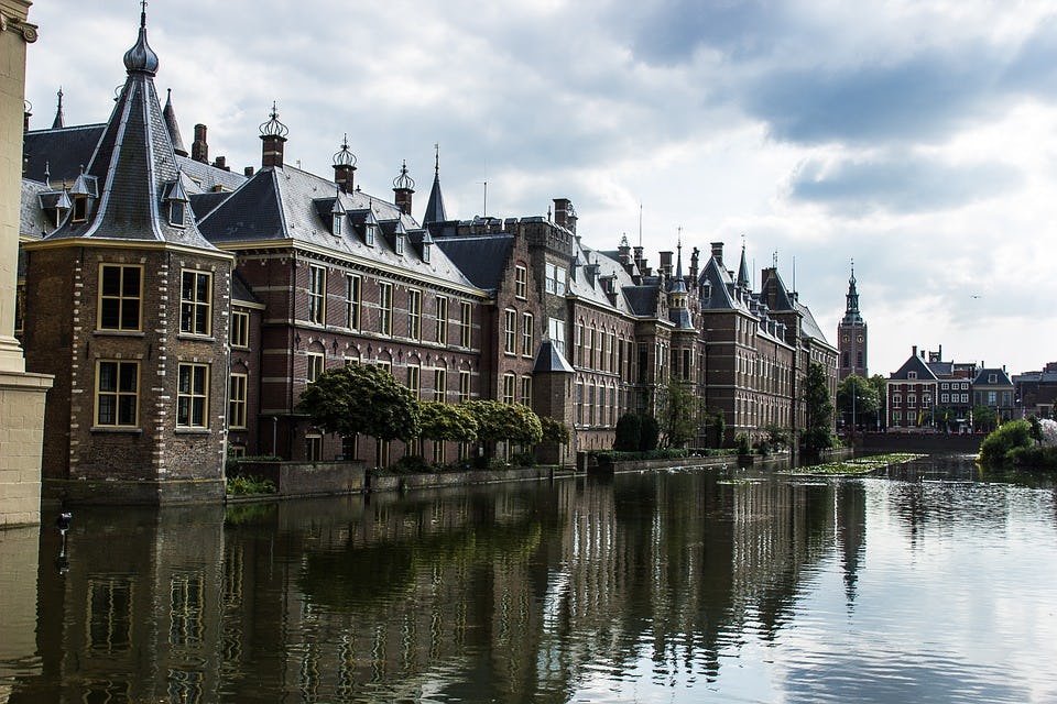 Haagse bronnen: 'Rutte III wil afschaffing Wet-Hillen met grote haast regelen'