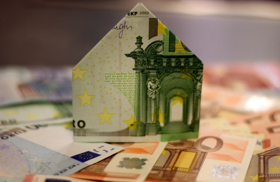 Starter steekt gemiddeld € 27.821 eigen geld in eerste huis.
