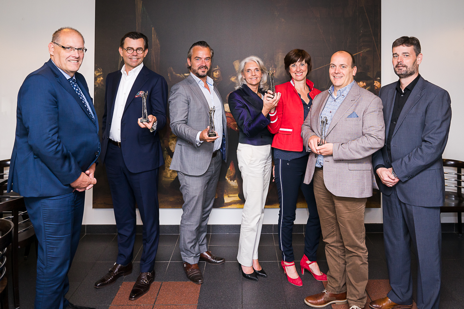 v.l.n.r. Jurjen Oosterbaan Martinius, Bas de Voogd, Jasper Maes, Mary van Aken, Franca Cleton, Harrie-Jan van Nunen, Tjeerd Erkens

Fotografie: Sabine Keijzer