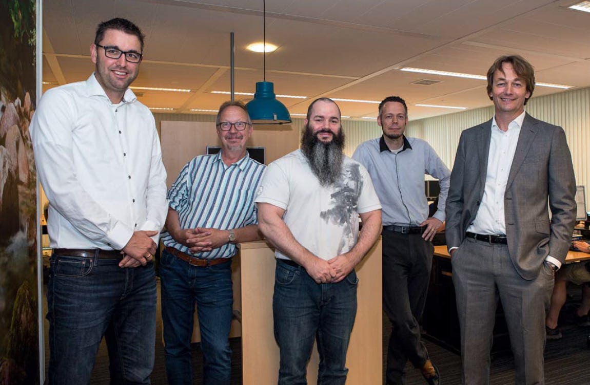 Het managementteam van Netaspect: v.l.n.r. Arjan Graveland, Jacques van ’t Ende, Anton de Wit, Arno Vlielander en directeur Kees van Musscher.