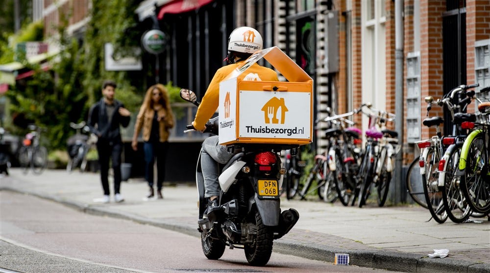 Bezorgscooters rijden zes keer zoveel schade als privé-scooters