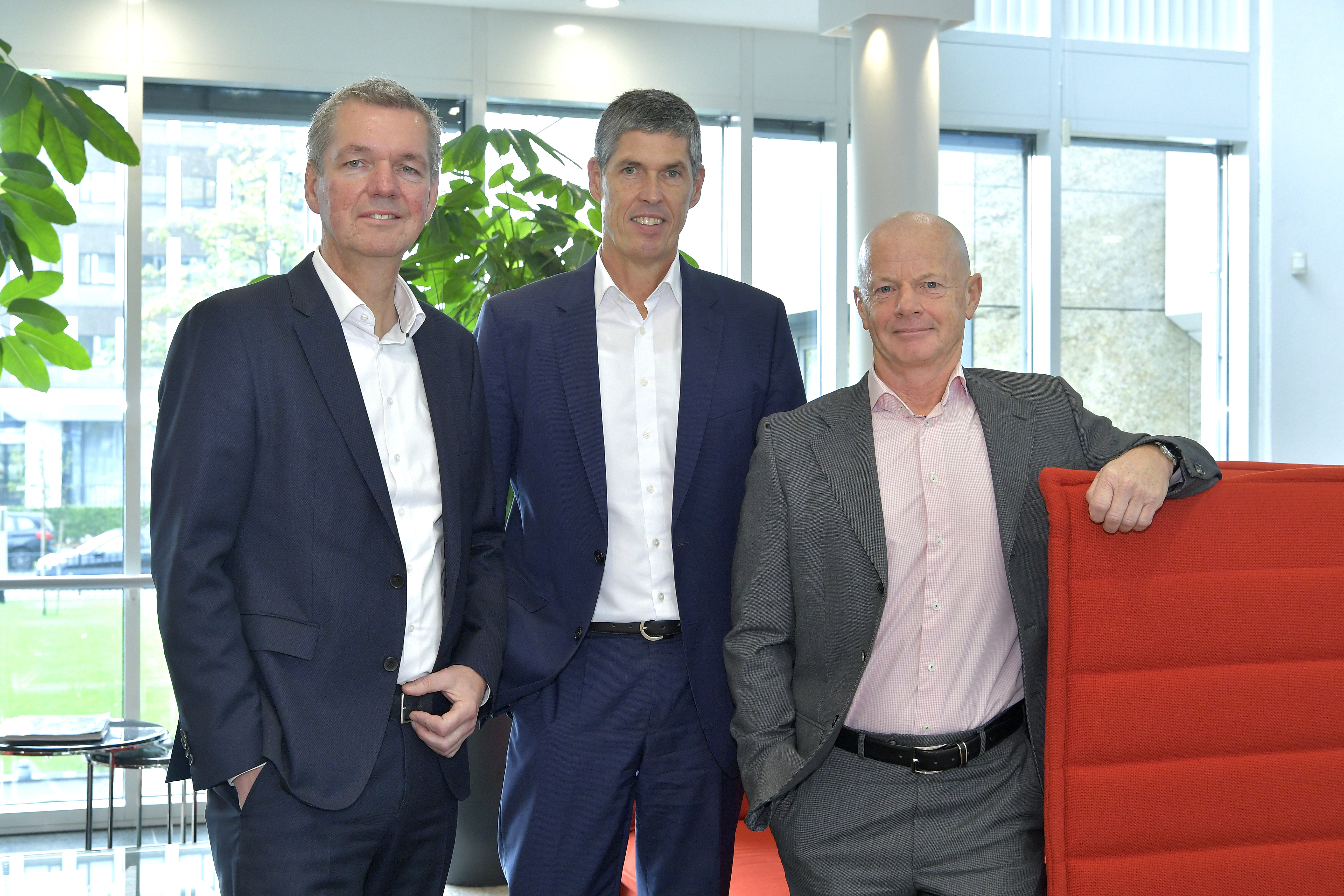 Arie Koops (l), Andreas Schwarz (m) en Perry Dizij (r): “In onze strategie staat de samenwerking met intermediairs zeer hoog in het vaandel.”