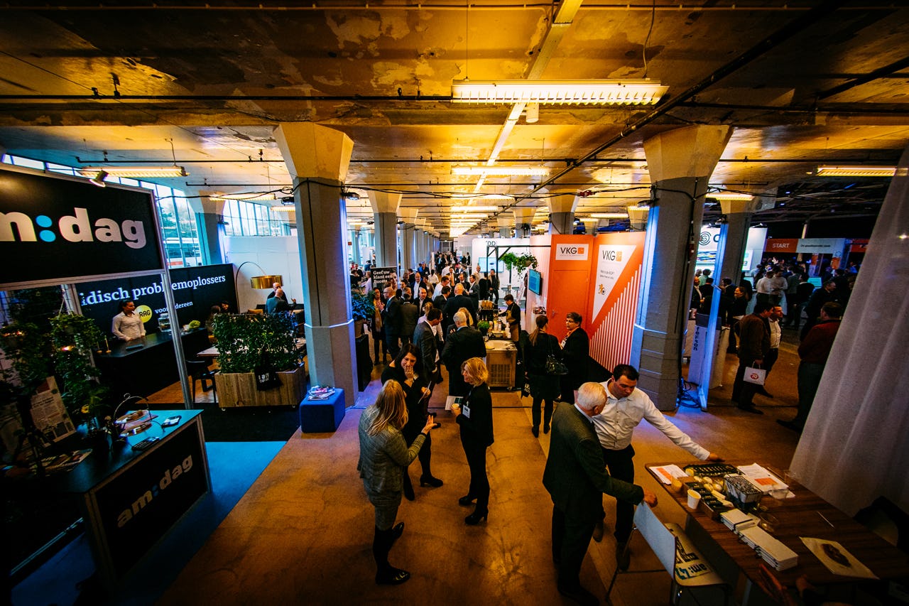 Jubileumeditie AMdag in teken van ontmoeting; gratis toegang voor intermediairs