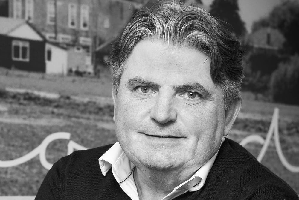 DE WEEK VAN AM - Arie van den Berg: 'Als je de relatie met de verzekeraar prettiger wilt maken, moet je af en toe bij elkaar kruipen'