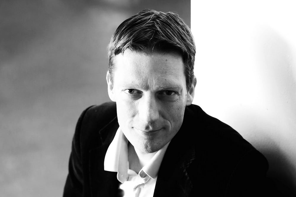 Pensioenvalkuilen centraal in nieuw boek pensioenadvocaat Mark Heemskerk