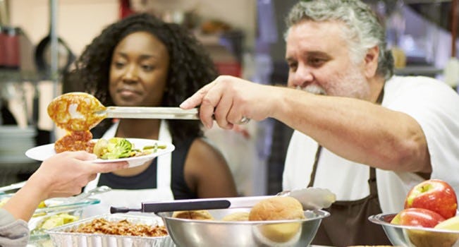 Feit of fabel: Vrijwilligerswerk is altijd gedekt onder de AVP