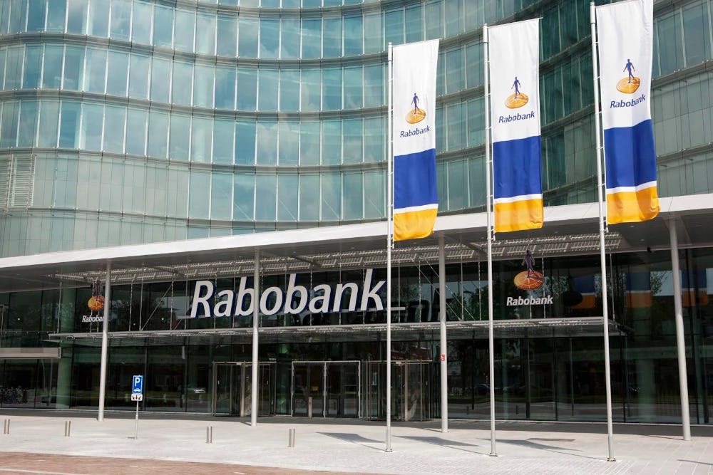 Rabobank meldt behoorlijke winst, maar blijft voorzichtig