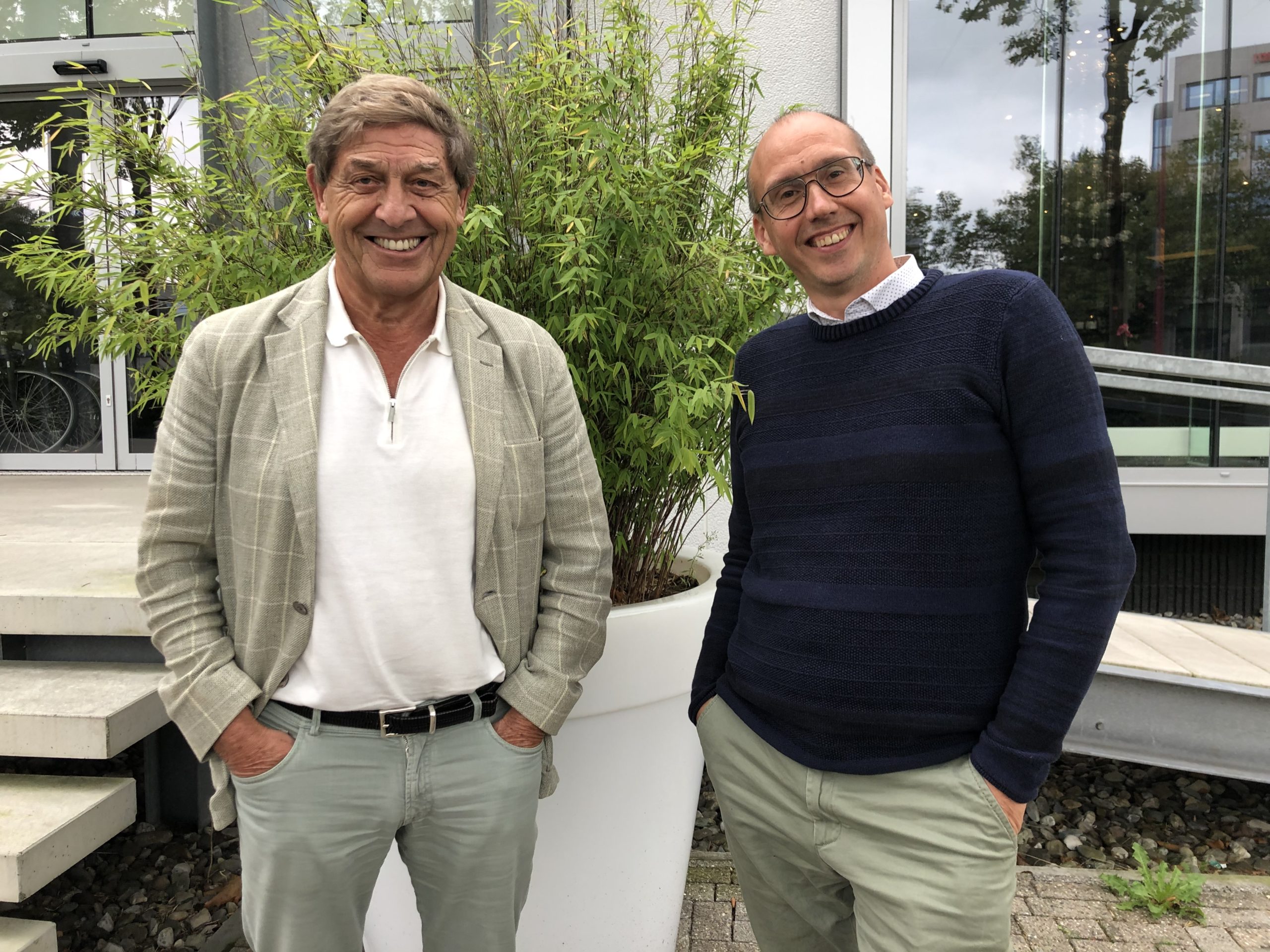 Theo van Duivenbode (links) en Jako Papac van Stad Holland