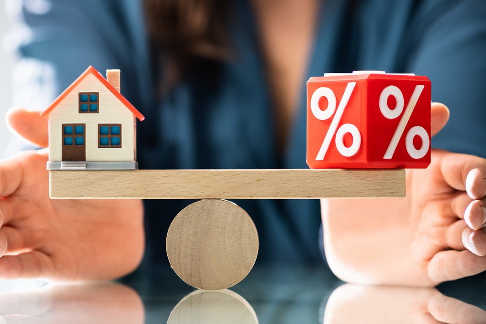 Stijgende hypotheekrente zorgt voor rusteloze huizen(ver)kopers