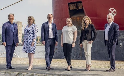 Van Steenderen Mainport Lawyers