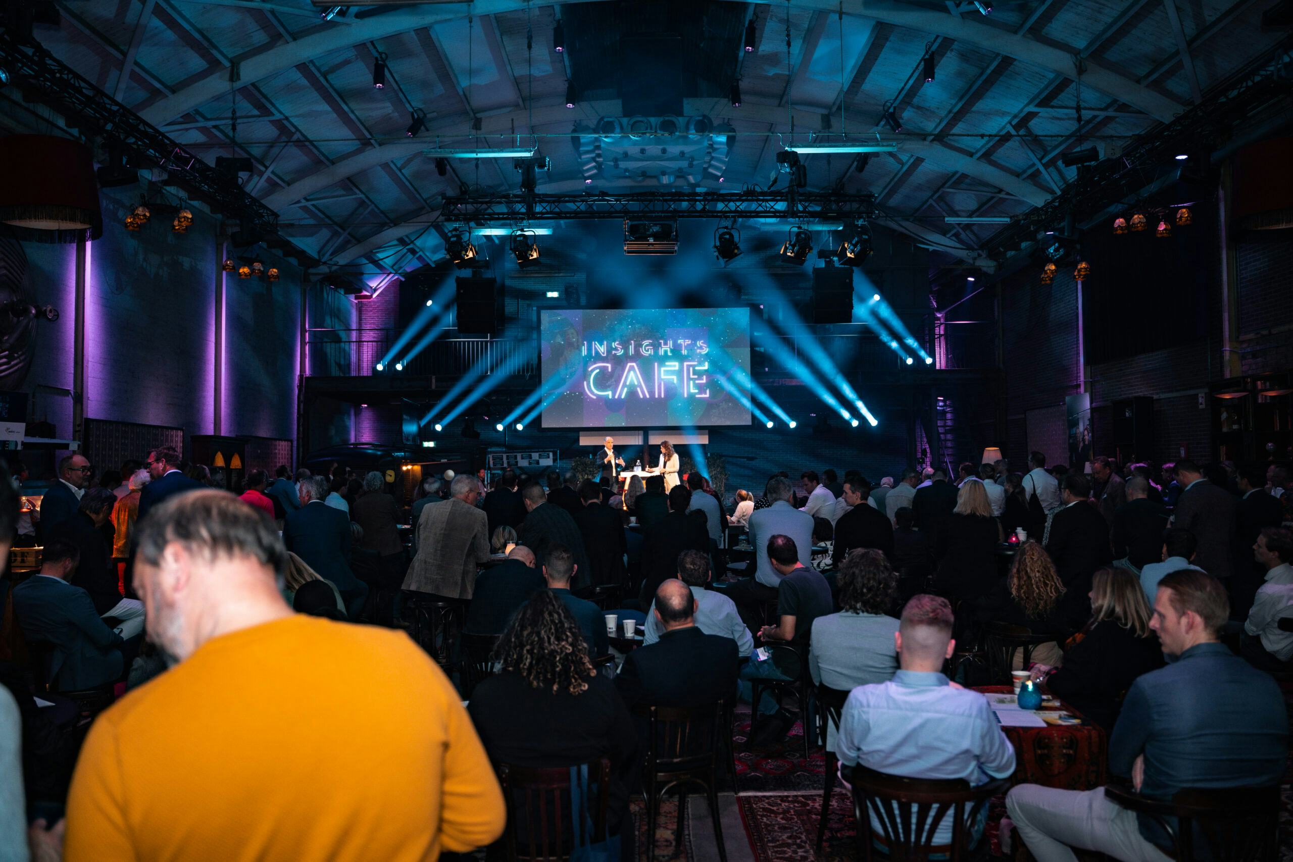 Professioneel de kroeg in tijdens AMdag: AM Insights Café is terug