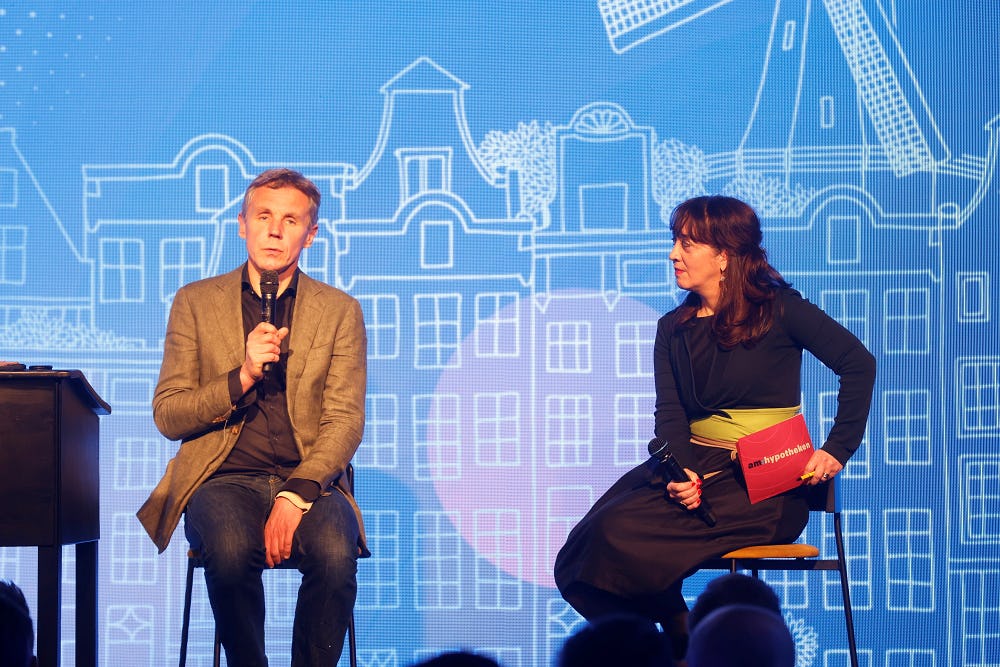 De Geus op AMhypotheken: 'Er zijn niet te weinig stenen; er was te veel geld'