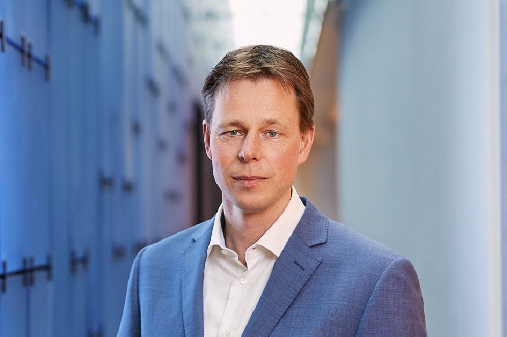 Van der Zant (Rabo) ziet bank en direct writer winnen van particulier