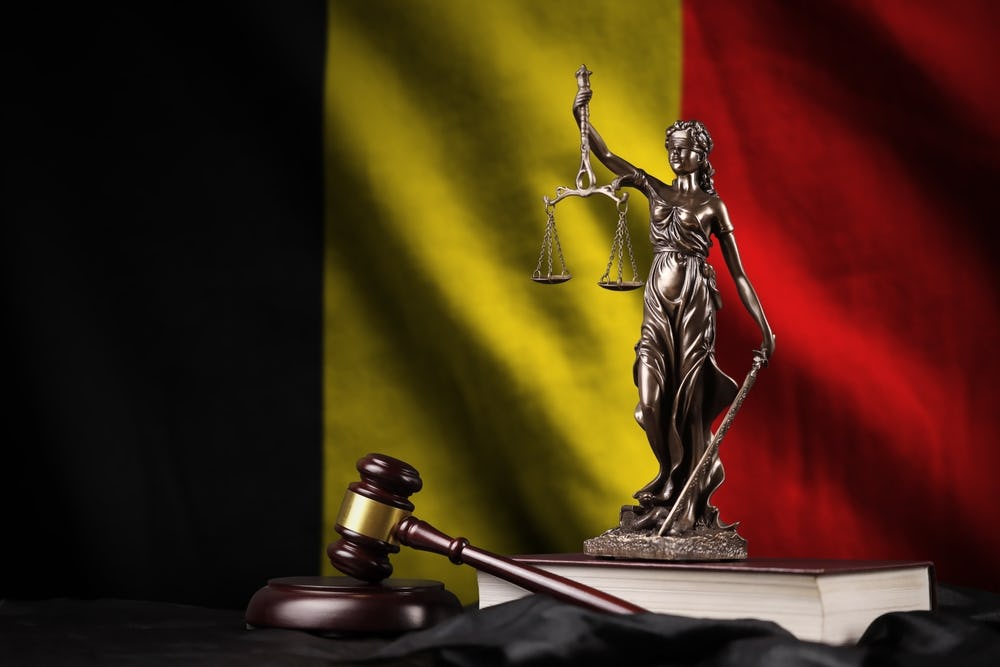 Belgische hypotheekadviseur moet fors betalen voor leveren broddelwerk