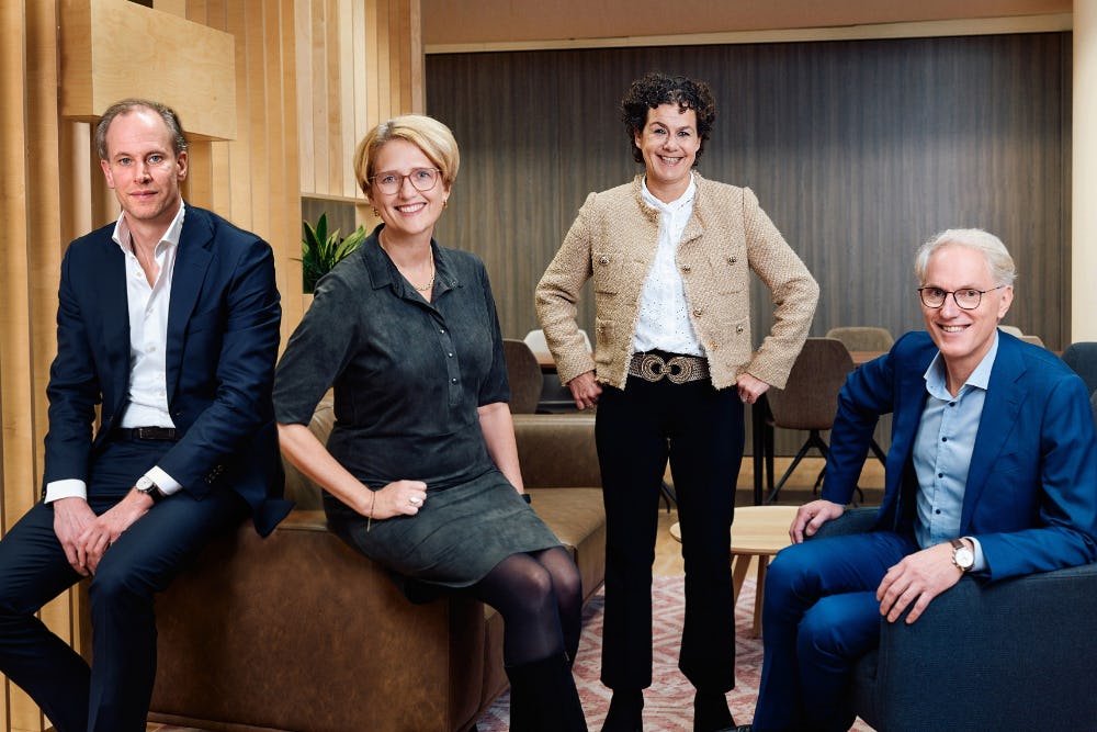 Executive Committee van Scildon. V.l.n.r. Matthijs Vernooij (directeur pensioen), Ingrid Oudhuis (directeur particulier), Pauline Derkman (ceo) en René Tuitert (cfro)