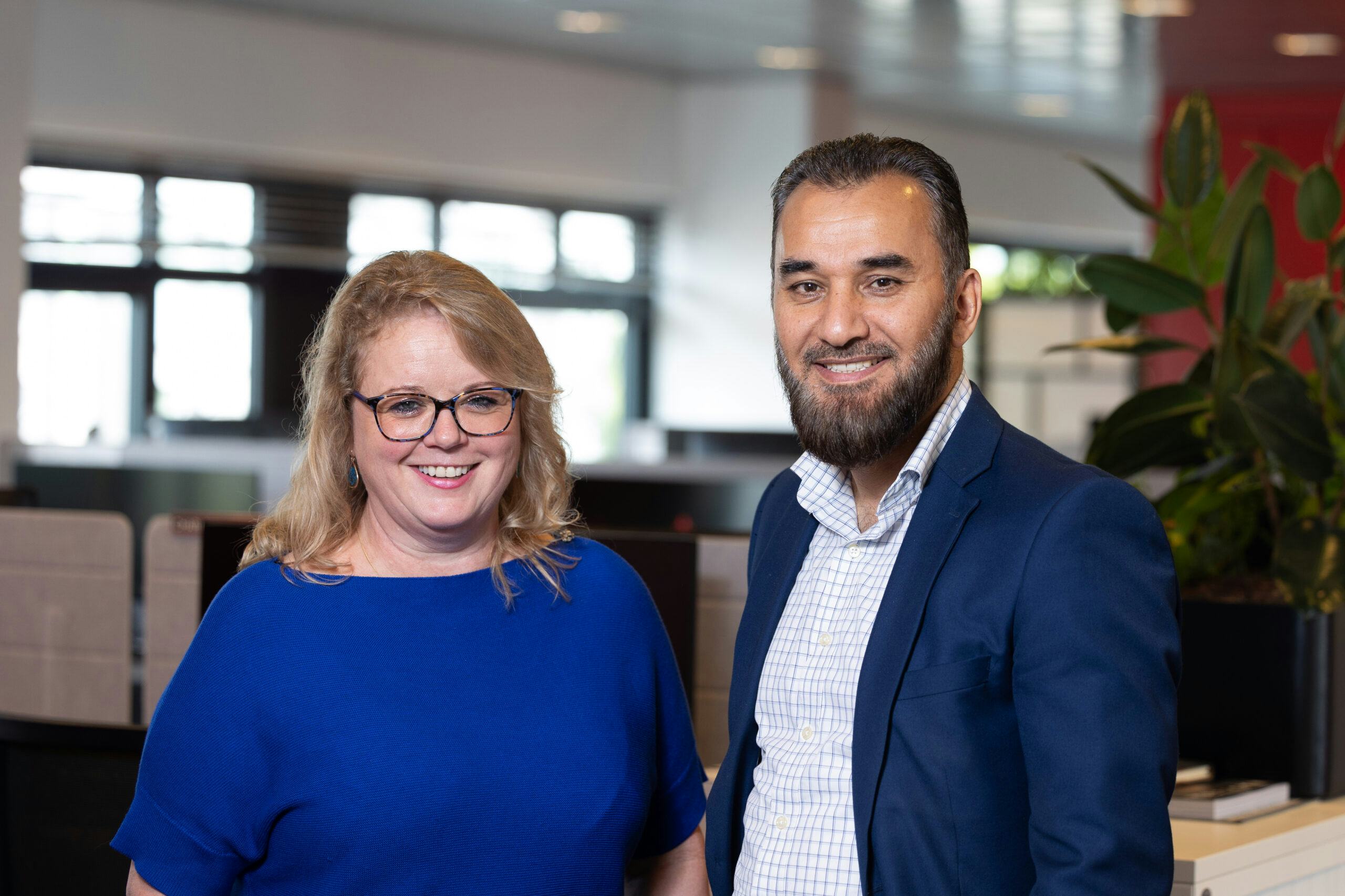 Xandra ter Riet en Yasin Chalabi van Hiscox. Foto: Diederik van der Laan / Dutch Photo Agency