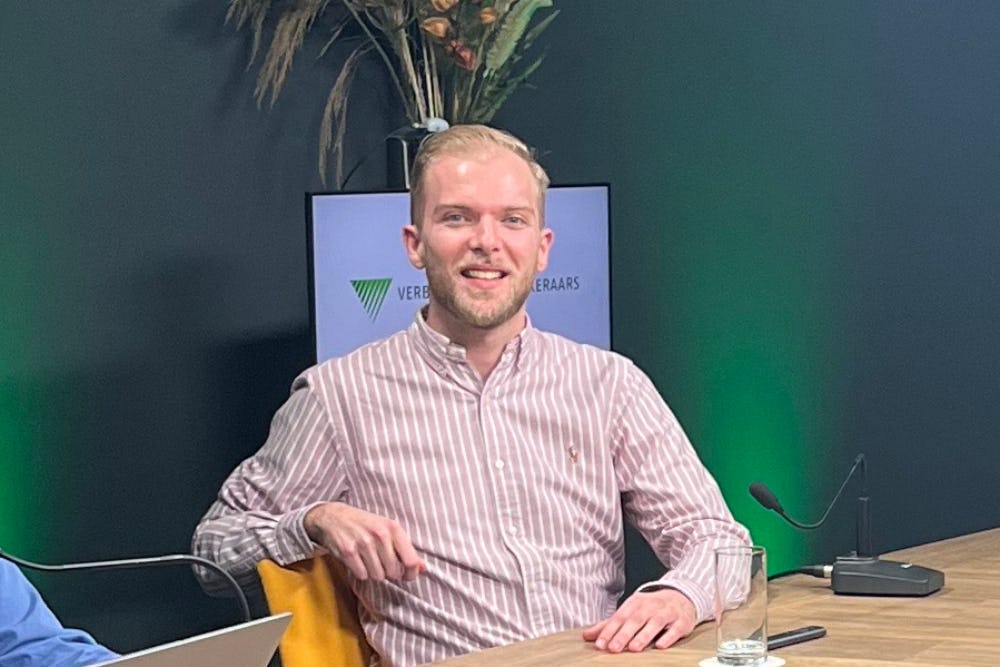 Michel Dijkshoorn, projectmanager en data scientist bij Onderlinge 's-Gravenhage, tijdens een webinar bij het Verbond van Verzekeraars