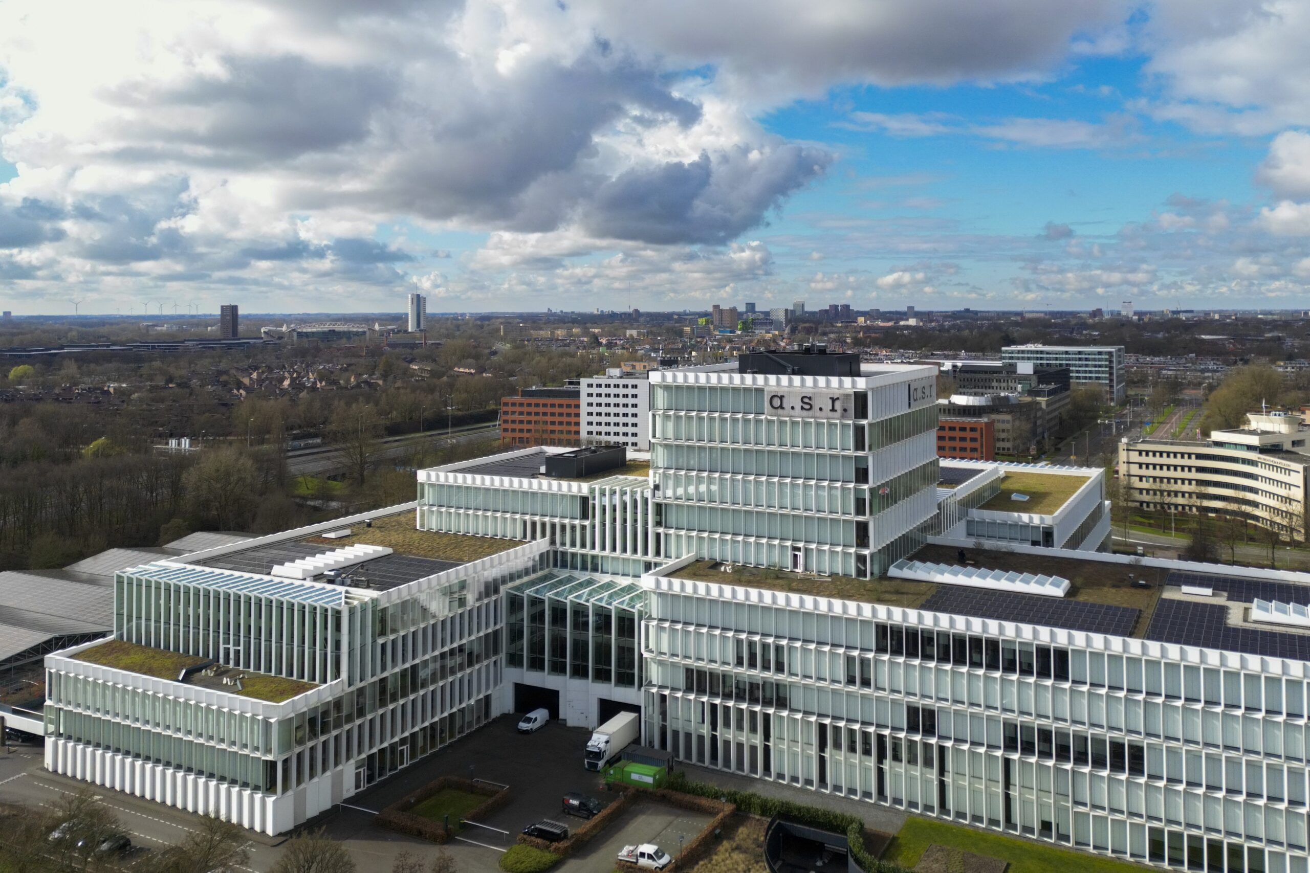 Exterieur hoofdkantoor a.s.r. Nederland N.V. ANP / Hollandse Hoogte / Sander Koning