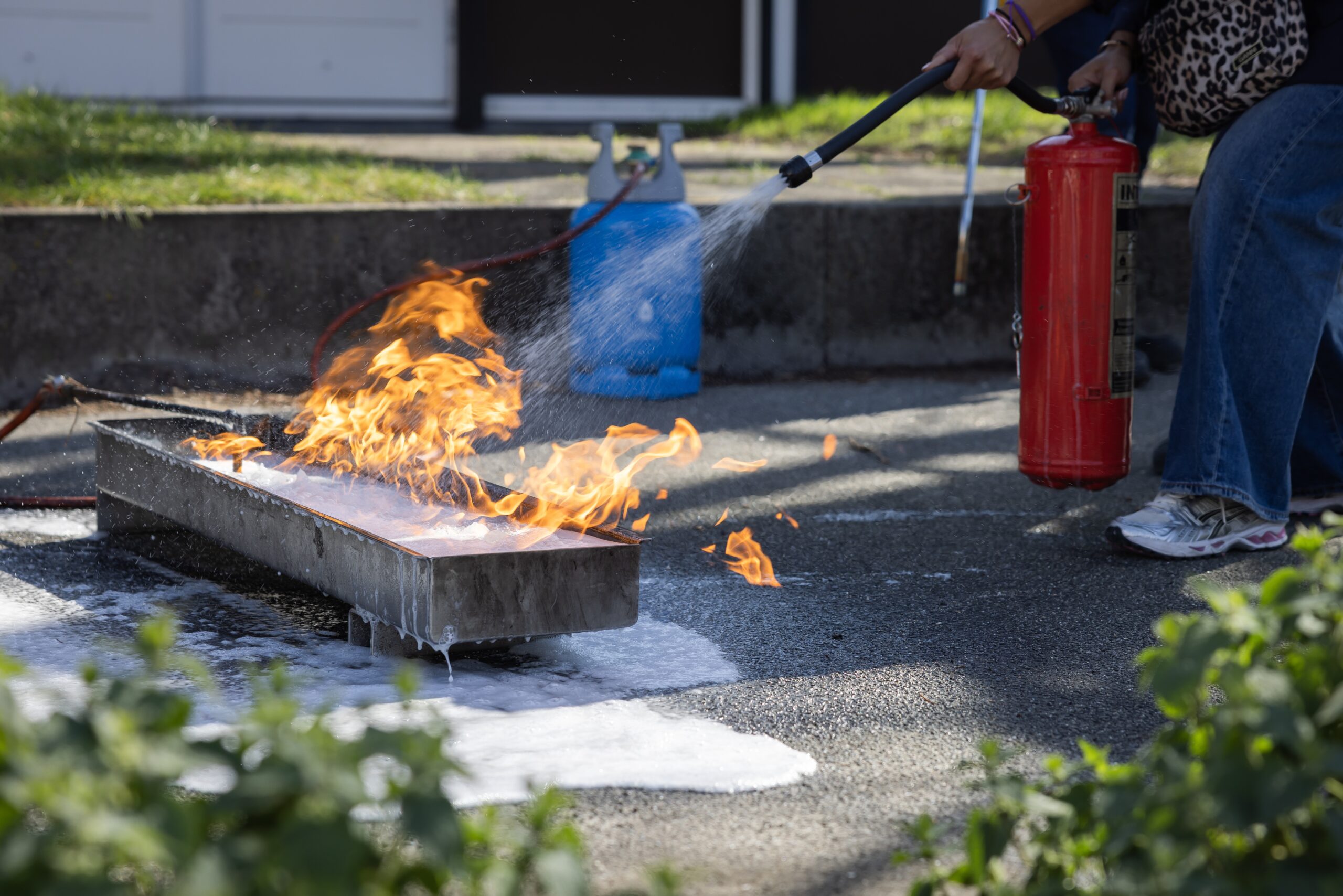 Onder andere in brandblussers wordt PFAS gebruikt