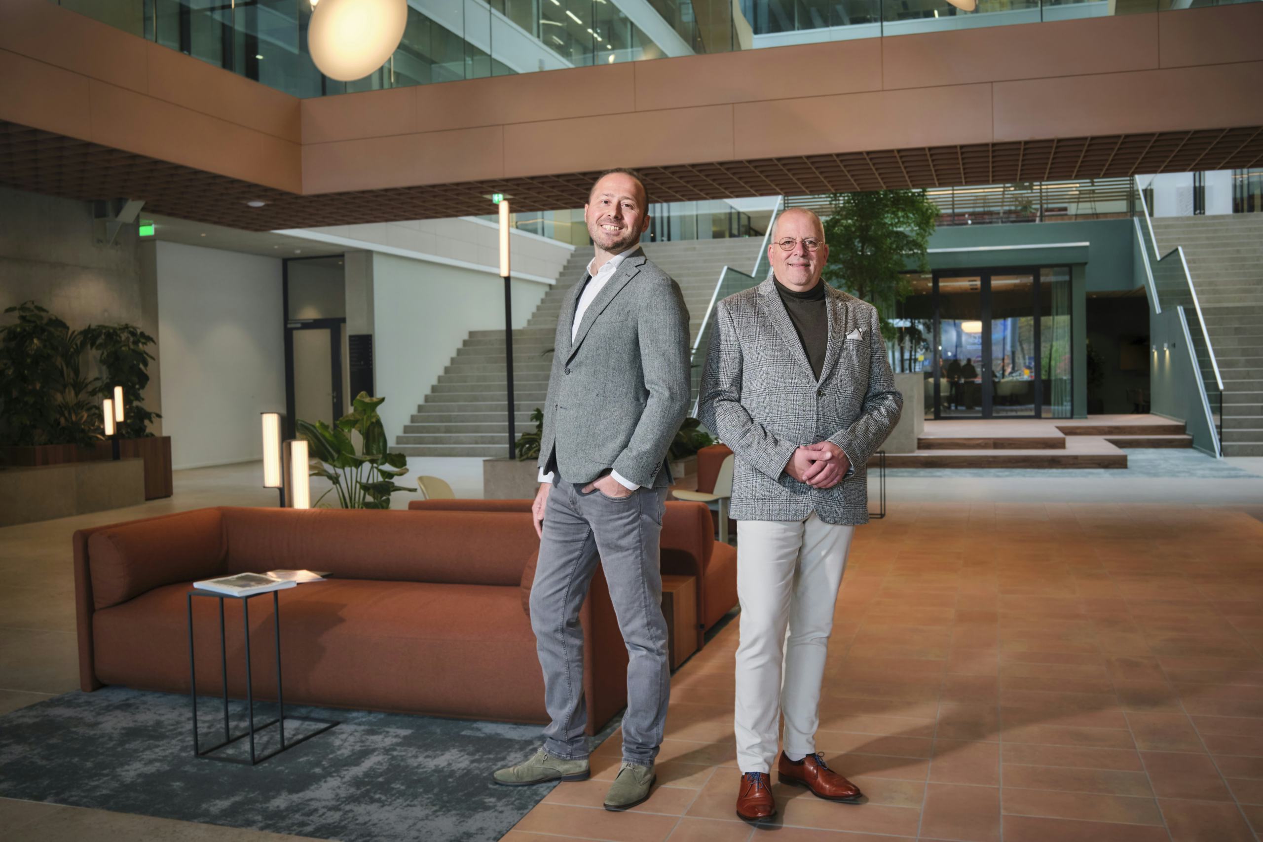 Jelle Huisman (links) en Frans van der Woldt (rechts): "Wij denken mee over de zin en onzin van dekkingen, zodat het advies van de intermediair sterker wordt."