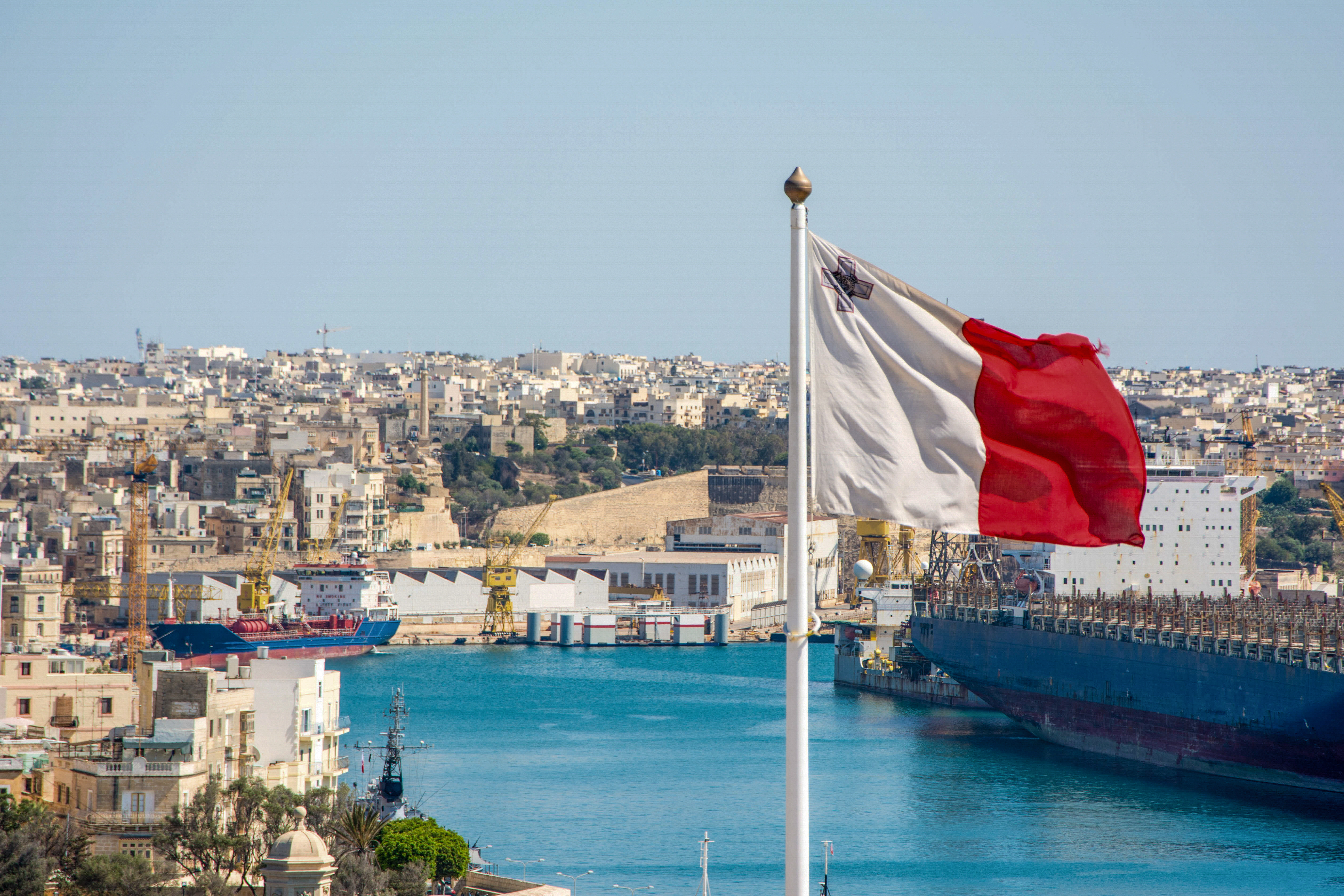 Vlag van Malta (beeld: Shutterstock)