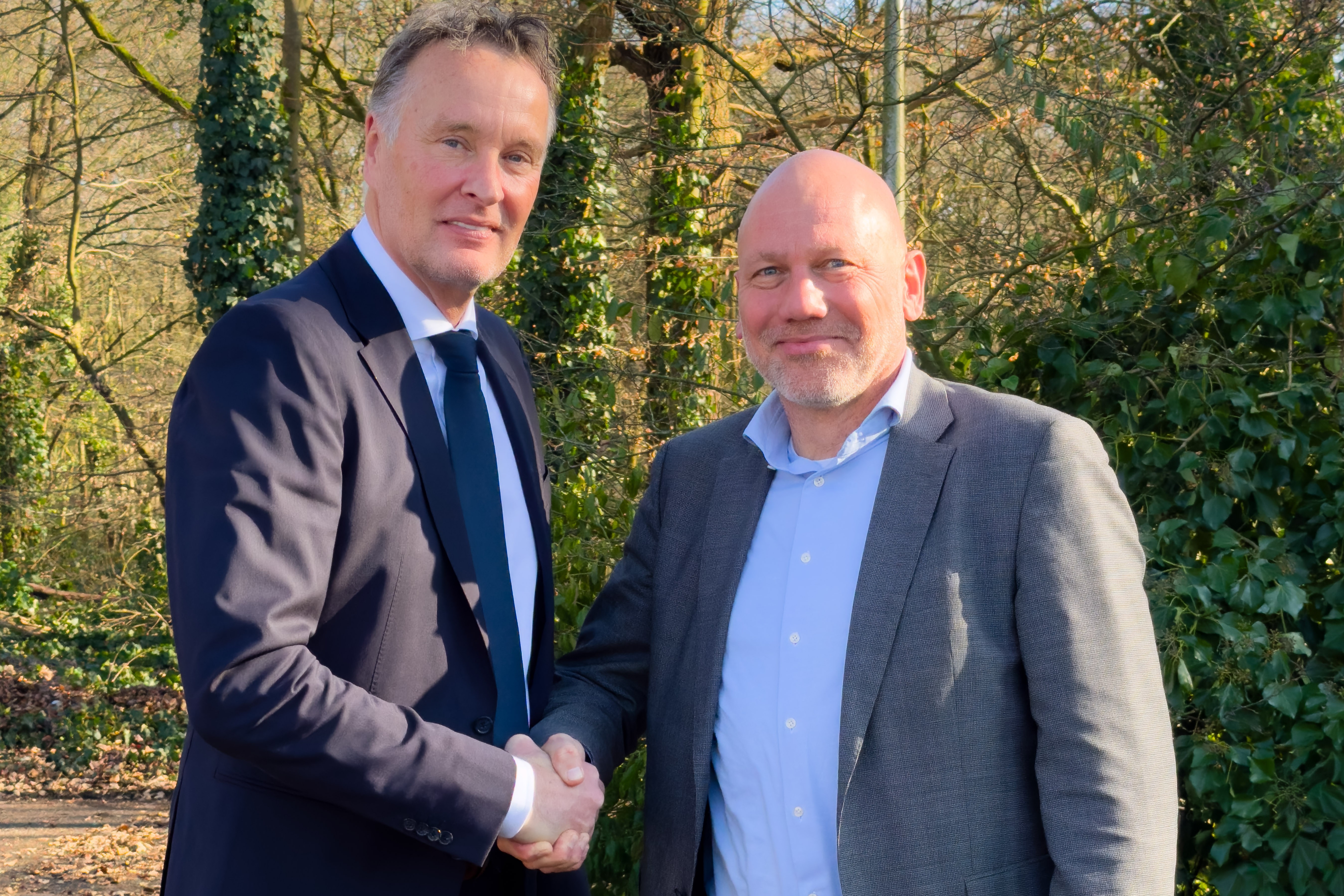 Alex de Geus (links) en Jan Gerbers, voorzitter raad van bestuur van Certe Groep