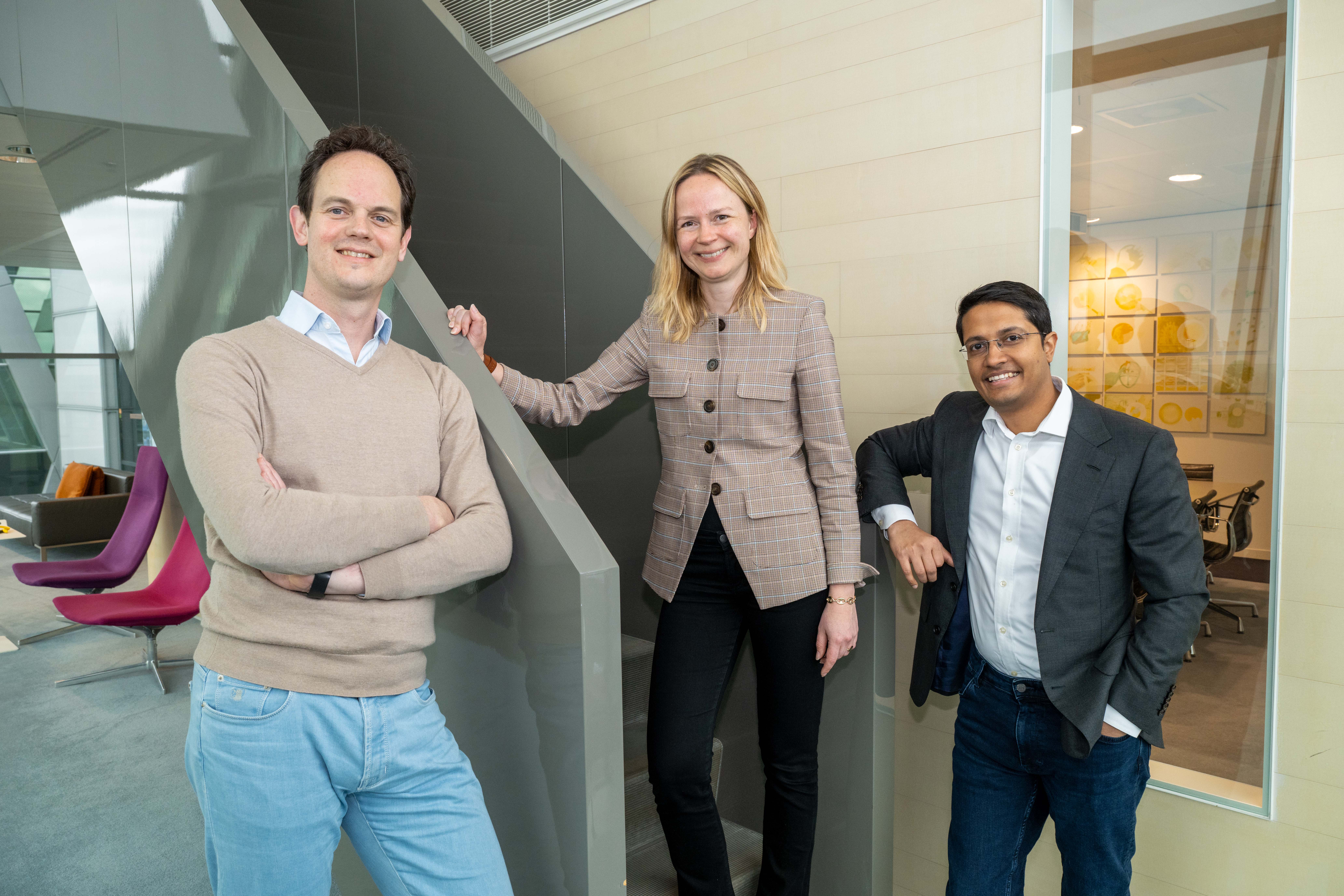 Vlnr: Frank Wille (Novulo), Loes Andringa (EY) en Kartik Joshi (EY)