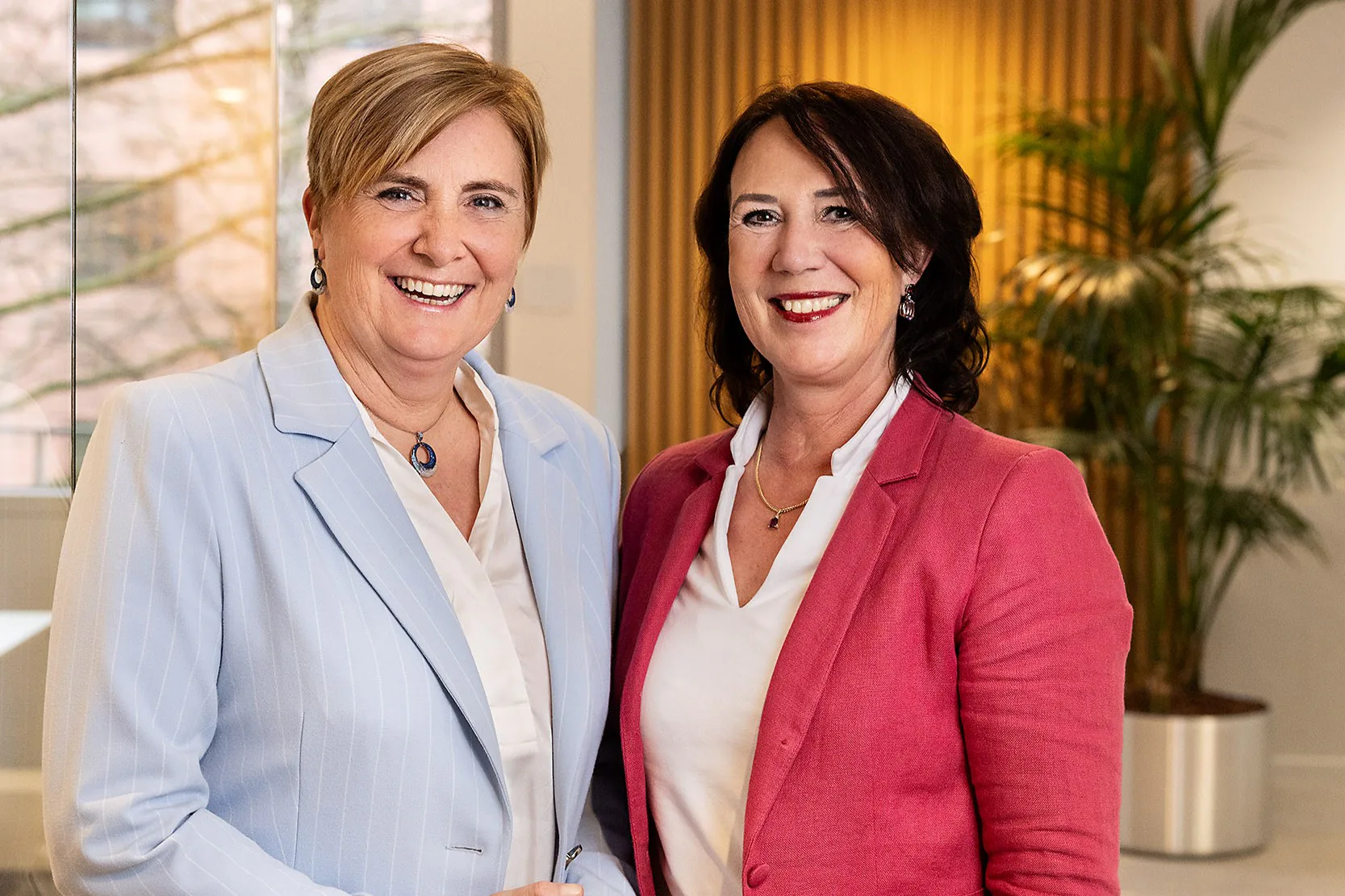 Algemeen directeur Seada van den Herik en financieel directeur Réseva Engelaer (beeld: Onderlinge Nederland)