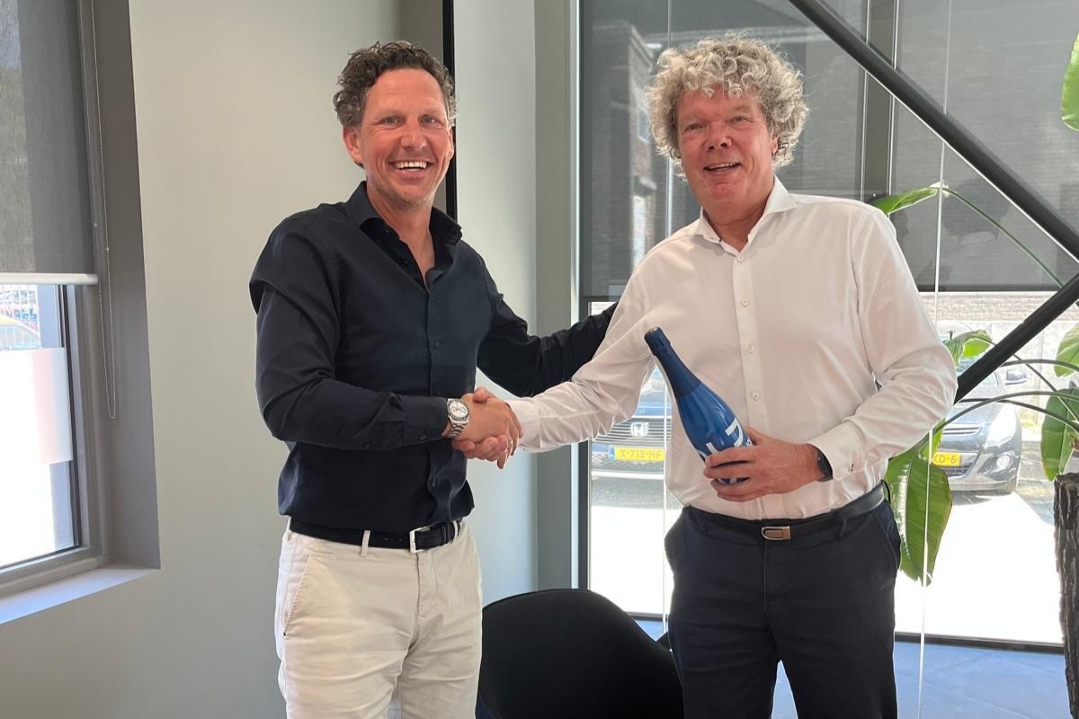 Algemeen directeur Van Loon Marcel van Loon (l) en eigenaar Labruyère Financiële Diensten Ton van der Heijde | Beeld: Söderberg & Partners
